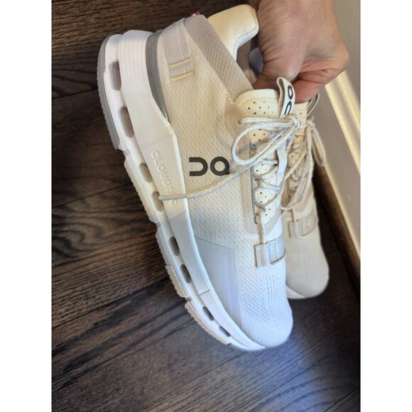 On Cloud Cloudnova 2 Sneaker White Women's Size 9 - Picture 13 of 13